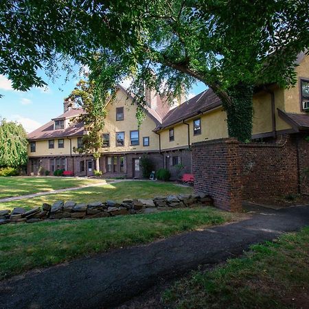 ניו ברונסוויק Rutgers University Inn And Conference Center מראה חיצוני תמונה