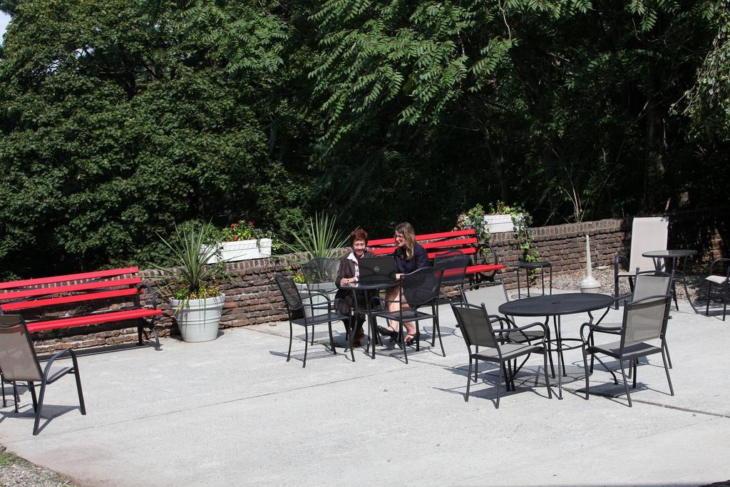 ניו ברונסוויק Rutgers University Inn And Conference Center מראה חיצוני תמונה