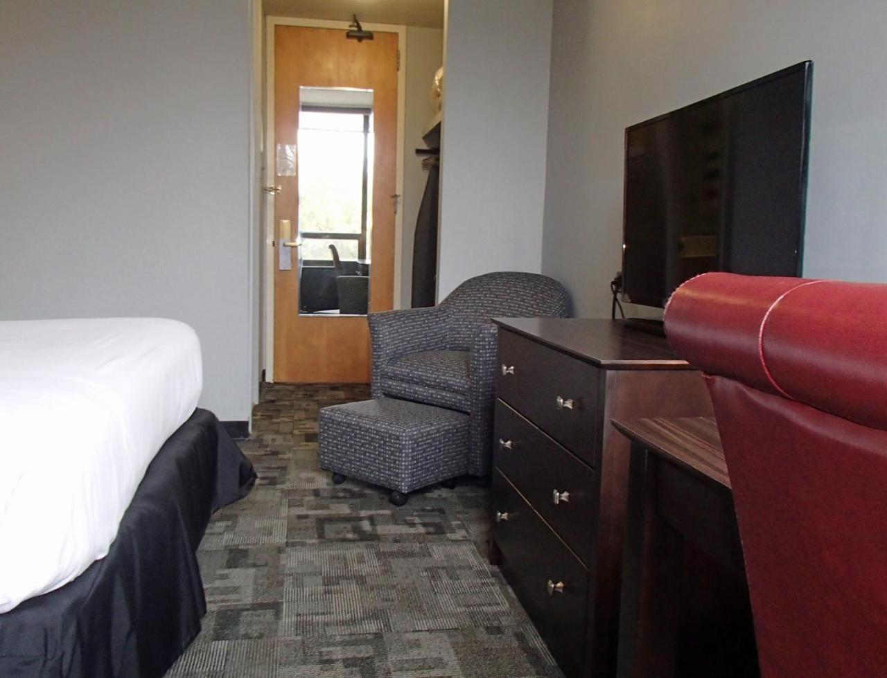 ניו ברונסוויק Rutgers University Inn And Conference Center מראה חיצוני תמונה